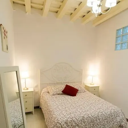 Apartment Renovated Ground In The Center. Wifi *