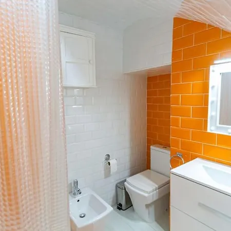 Apartment Renovated Ground In The Center. Wifi Cadiz